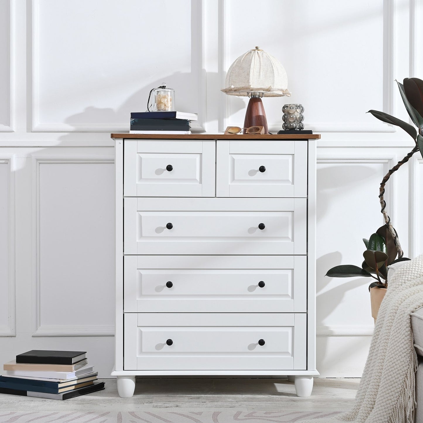 Bedroom White Dresser 4 Drawers Spacious Storage Organizer Chest with Brushed Metal Handle for Living Room